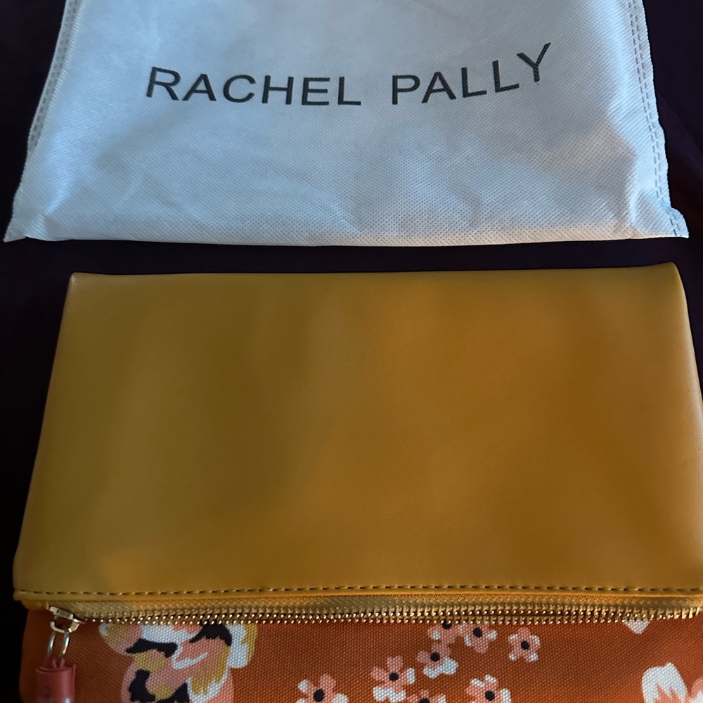 Clutch purse